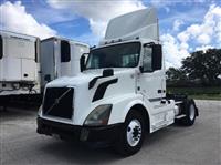 2012 Volvo VNL42T300