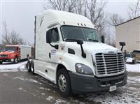 2016 Freightliner CASCADIA 113