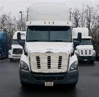 2015 Freightliner CASCADIA 113