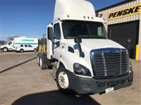 2015 Freightliner CASCADIA 113