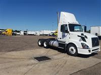 2013 Volvo VNL64T300