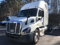 2016 Freightliner CASCADIA 113