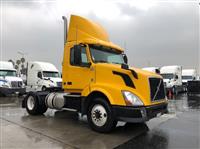 2014 Volvo VNL42T300