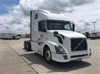 2014 Volvo VNL64T670
