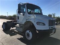 2014 Freightliner BUSINESS CLASS M2 106