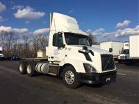 2013 Volvo VNL64T300