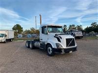 2013 Volvo VNL64T300
