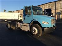 2013 Freightliner BUSINESS CLASS M2 106