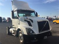 2013 Volvo VNL42T300