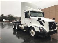 2015 Volvo VNL64T300