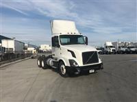 2013 Volvo VNL64T300