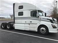 2015 Volvo VNL64T780