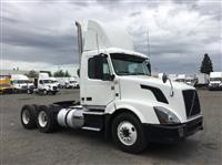 2012 Volvo VNL64T300