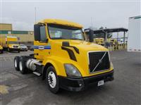 2013 Volvo VNL64T300