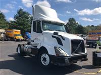 2012 Volvo VNL42T300
