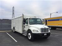 2011 Freightliner BUSINESS CLASS M2 106
