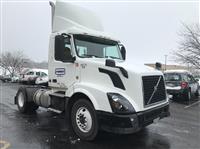 2015 Volvo VNL42T300