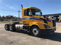2013 Volvo VNL64T300