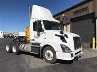 2014 Volvo VNL64T300