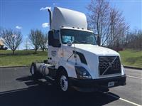 2012 Volvo VNL42T300