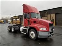 2013 Mack PINNACLE CXU613