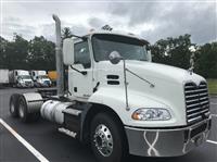 2015 Mack PINNACLE CXU613