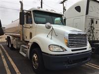 2011 Freightliner COLUMBIA 120