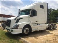 2014 Volvo VNL64T670