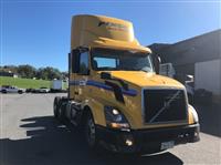 2013 Volvo VNL64T300