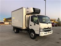2015 Hino 195