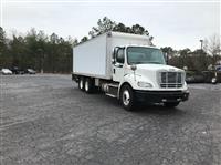 2013 Freightliner M211264S