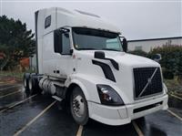 2015 Volvo VNL64T670