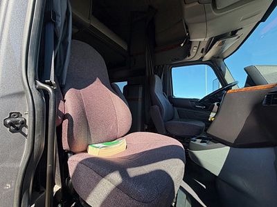 2022 International LT625