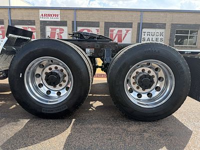 2019 Peterbilt 389