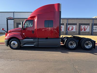 2020 International LT625