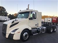 2020 Volvo VNL300