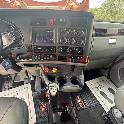 2022 Kenworth T680