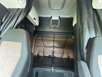 2022 Freightliner CASCADIA