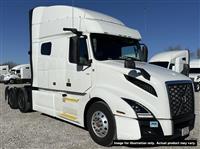 2021 Volvo VNL740