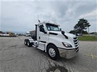 2020 Freightliner CA126