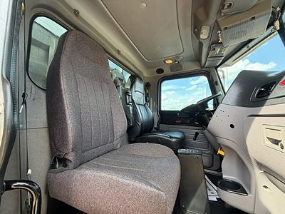 2019 Peterbilt 389