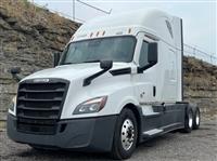 2021 Freightliner CA126