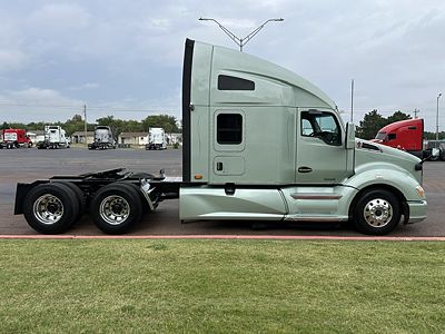 2021 Kenworth T680