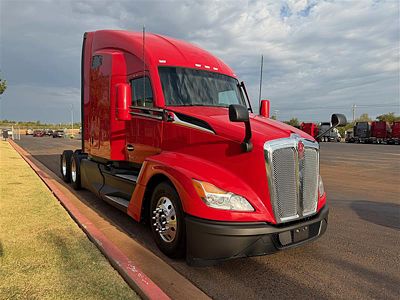 2023 Kenworth T680