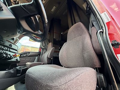 2022 International LT625