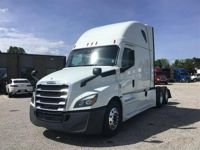 2021 Freightliner CA126