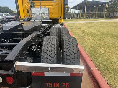 2019 International LT