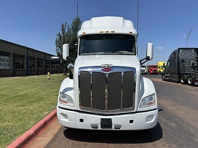2022 Peterbilt 579