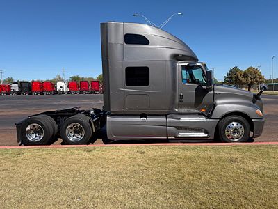 2022 International LT625