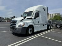 2021 Freightliner CA126